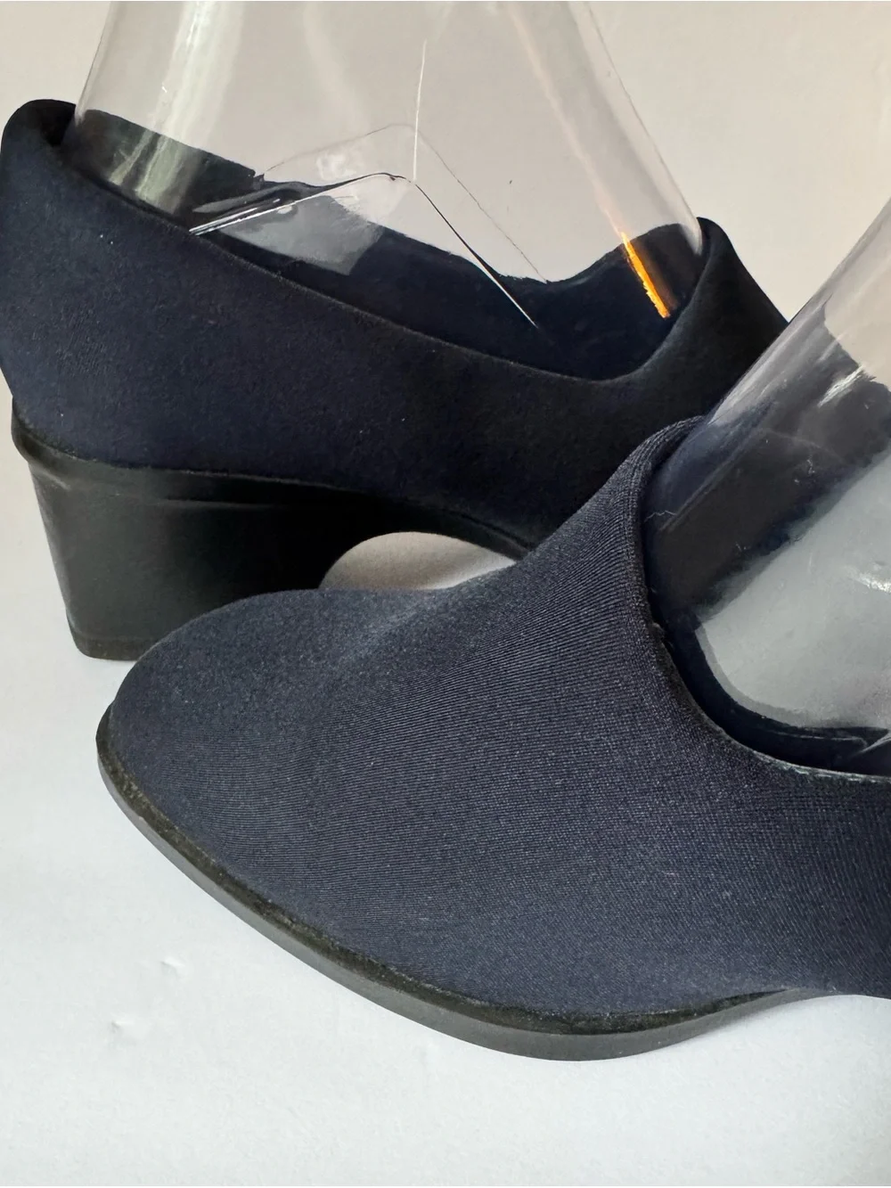 Windham Women’s Size 6.5 Navy Blue Fabric Pumps Slip On Low Block Heel Shoe